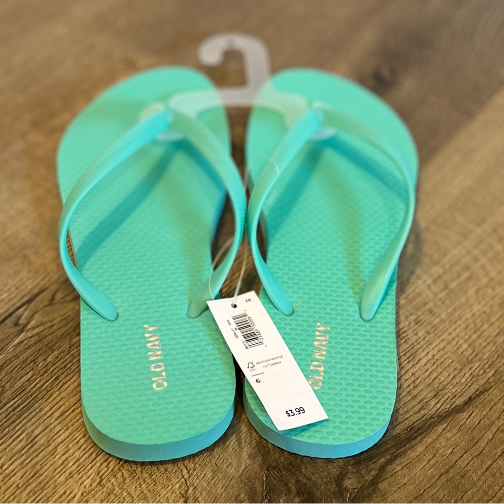 NWT Old Navy Flip Flops